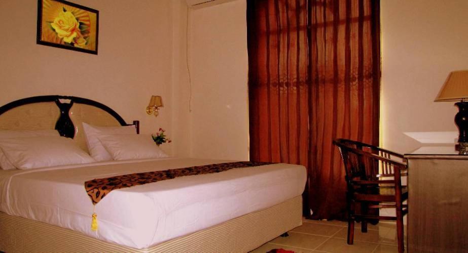 Hotel Mitra Garden Pangkal Pinang Oda fotoğraf
