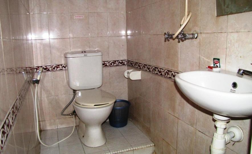 Hotel Mitra Garden Pangkal Pinang Oda fotoğraf