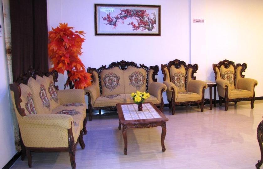 Hotel Mitra Garden Pangkal Pinang Dış mekan fotoğraf