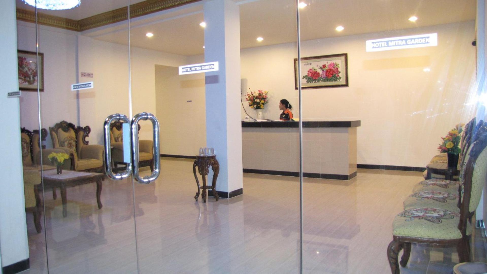 Hotel Mitra Garden Pangkal Pinang Dış mekan fotoğraf