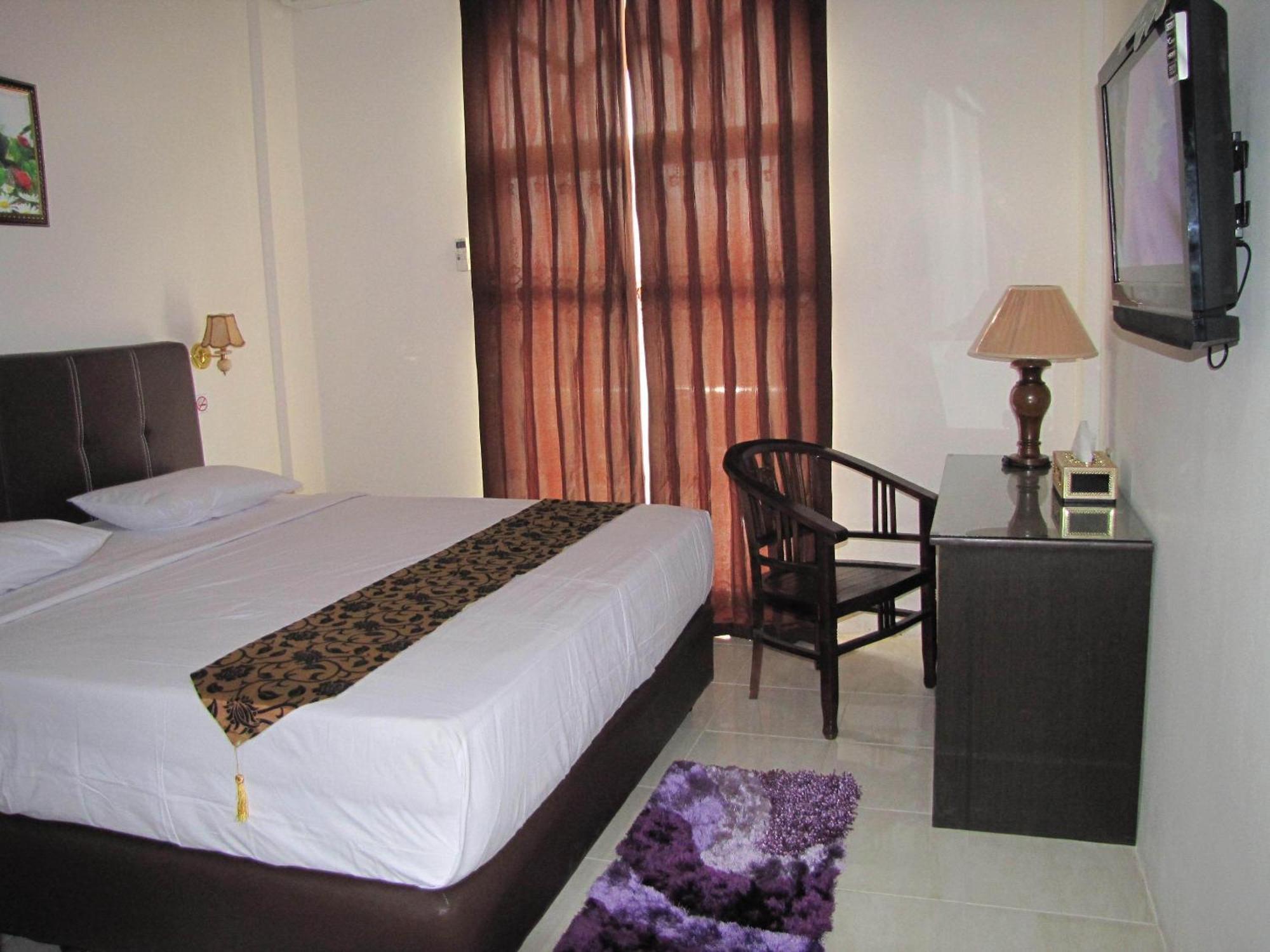 Hotel Mitra Garden Pangkal Pinang Dış mekan fotoğraf