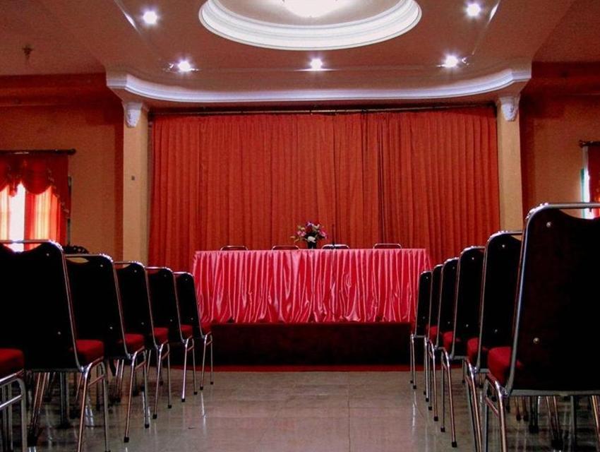 Hotel Mitra Garden Pangkal Pinang Dış mekan fotoğraf